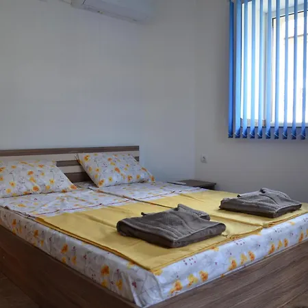 Feriehus за гости мартинови *