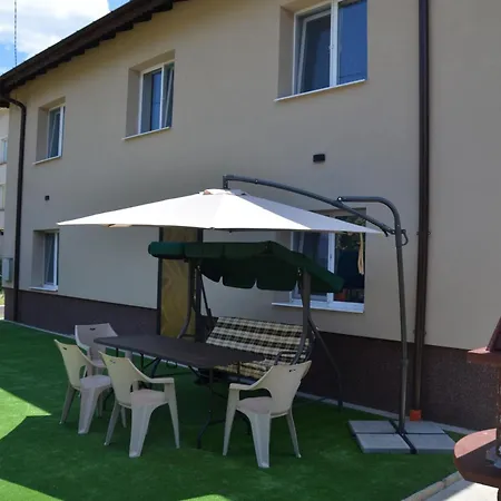 за гости мартинови Feriehus *